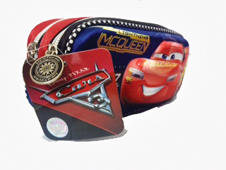 lapicera escolar con el personaje Rayo McQueen